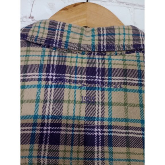 Plaid Button-Up Shirt - Picture 7 of 7